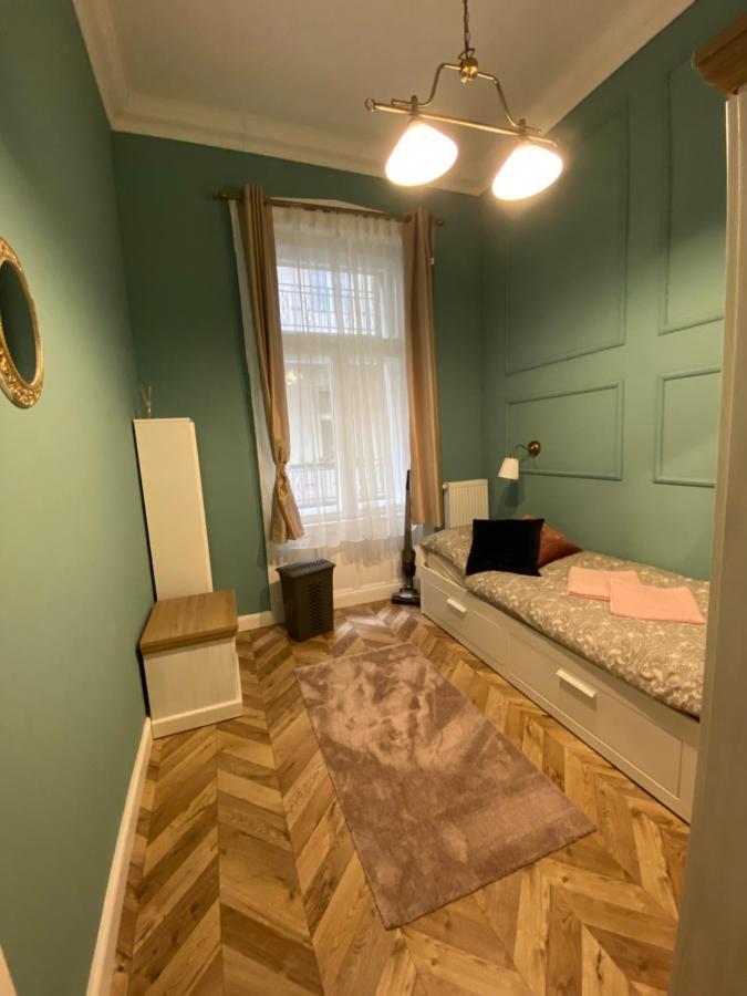 Pj Apartment Будапеща Екстериор снимка